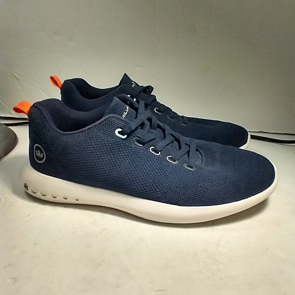 Peter Millar Navy Blue Sneakers with White Sole. Very good Used Condition.